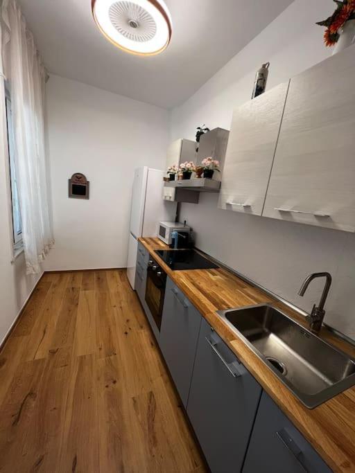 Villa Sissi Bari Bagian luar foto